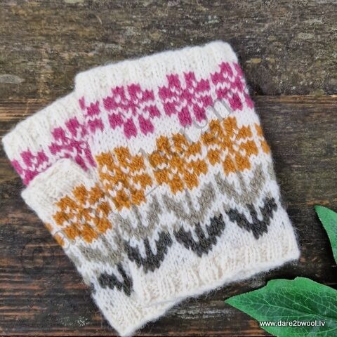 Митенки - цветочная гирлянда