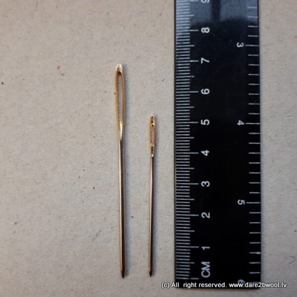 Metāla šujama adata 5cm un 7 cm garumā